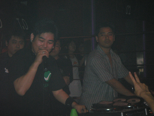 羅百吉明星見(jiàn)面會